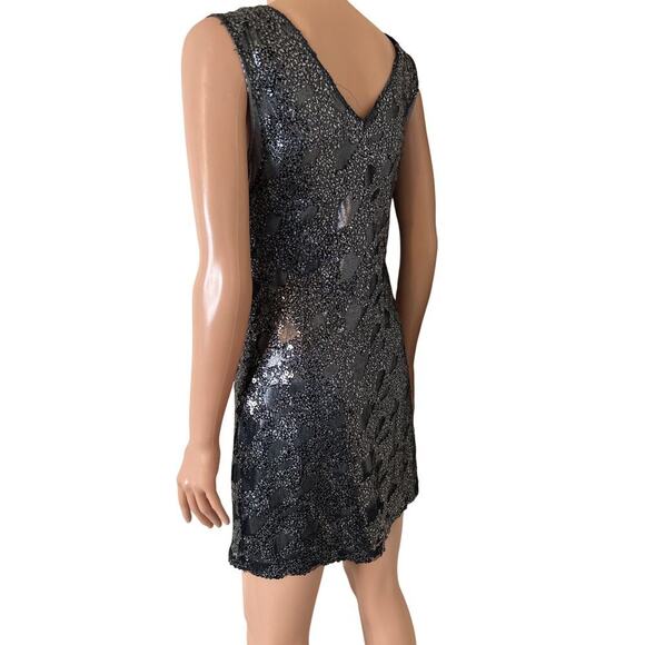 Express Dark silver sequined sleeveless mini dress gun metal V-neck A-line SZ M - Picture 8 of 8